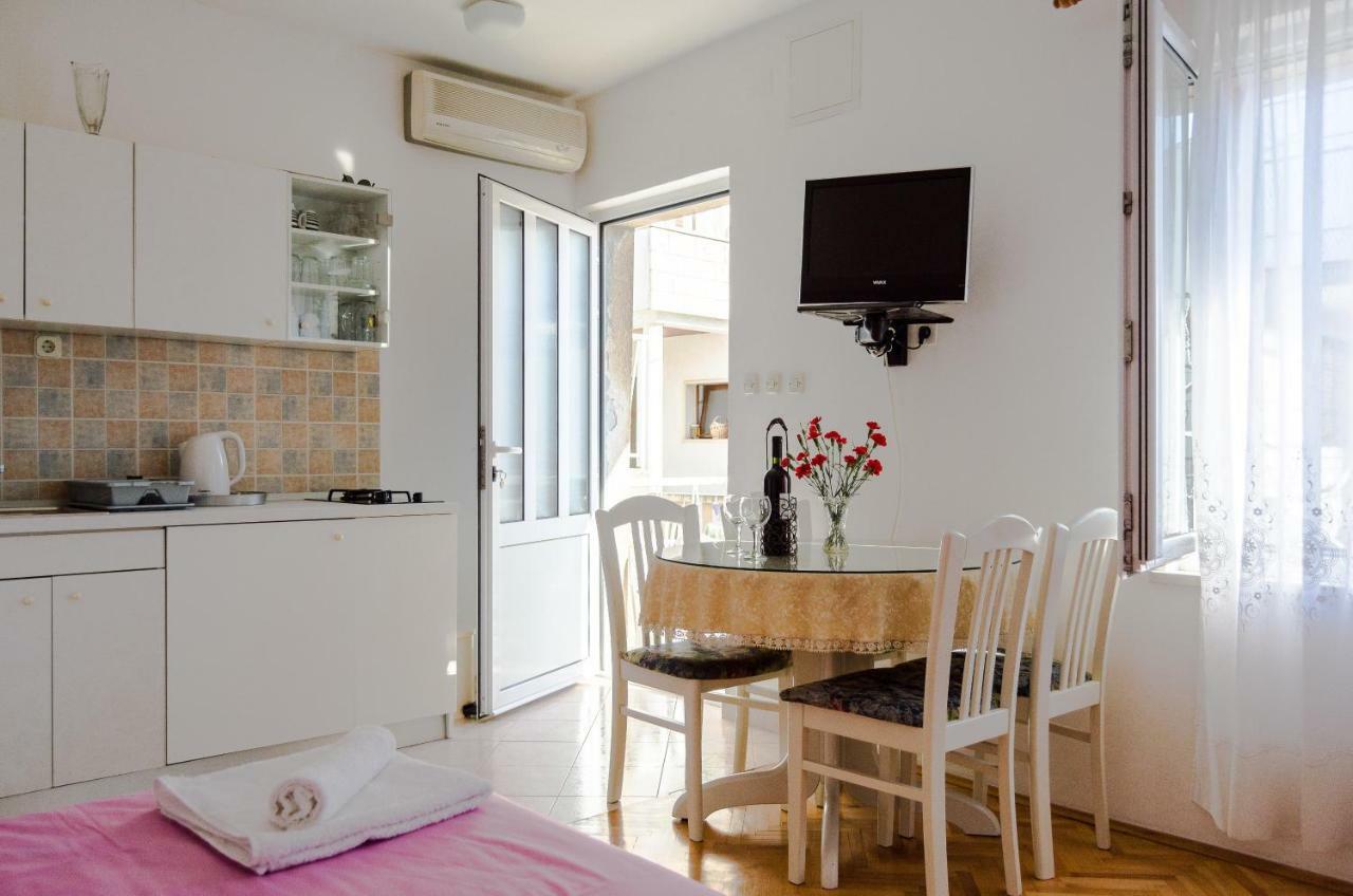 מאקרסקה Apartmani Marko מראה חיצוני תמונה