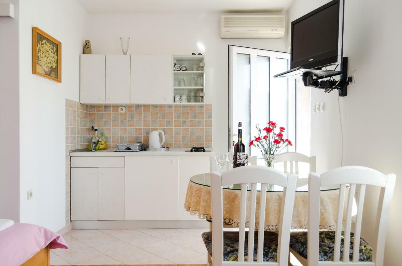 מאקרסקה Apartmani Marko מראה חיצוני תמונה